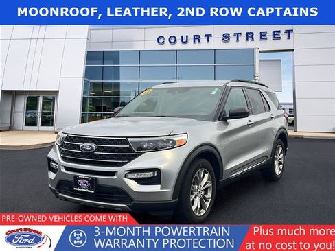 Certified 2023 Ford Explorer XLT w/ Equipment Group 202A AWD/4WD image 1
