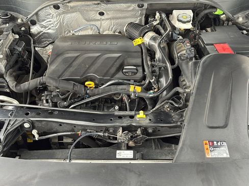 Used 2024 Chevrolet Trax LS w/ LS Convenience Package image 41