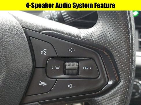 Used 2024 Chevrolet Trax LS w/ LS Convenience Package image 12