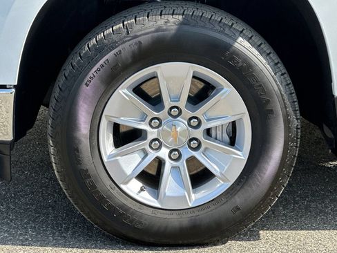 Used 2026 Chevrolet Silverado 1500 LT w/ LPO, Dark Essentials Package RWD image 36
