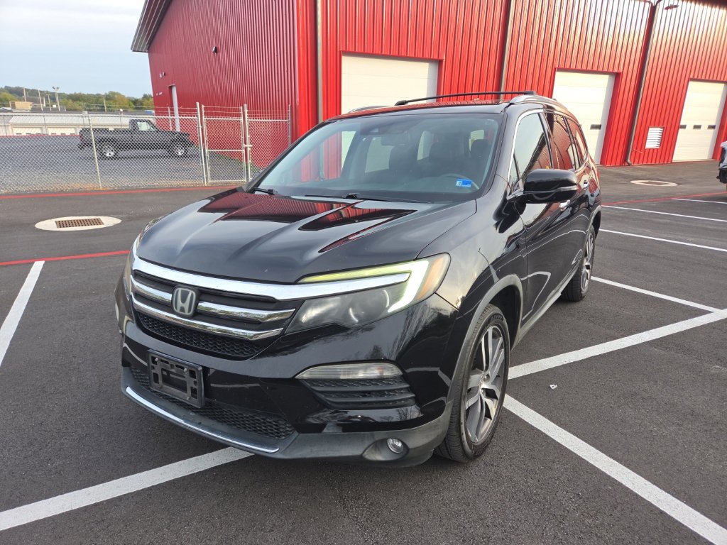 Used 2016 Honda Pilot Touring image 3
