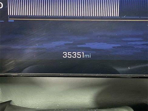 Used 2024 Chevrolet Equinox EV LT image 21