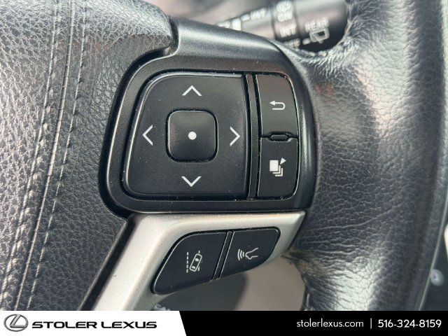 Used 2019 Toyota Sienna XLE w/ XLE Navigation Package AWD/4WD image 27