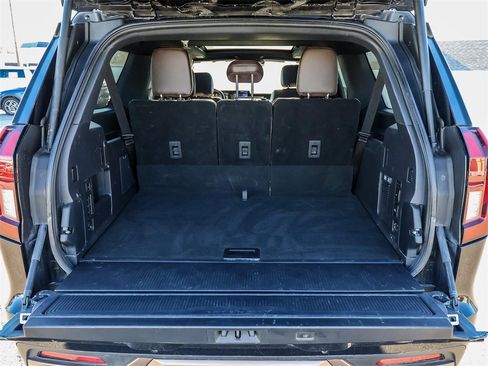 Used 2025 Ford Expedition Max King Ranch image 13