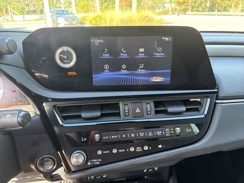 Used 2022 Lexus ES 350 F Sport image 28