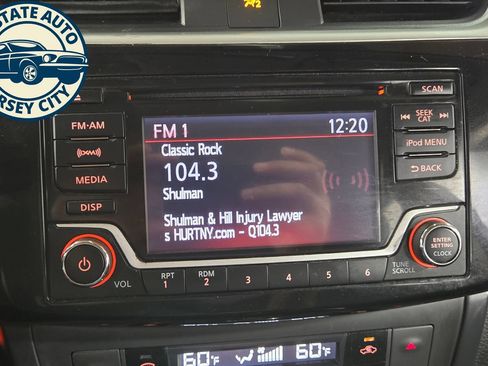 Used 2018 Nissan Sentra SV FWD image 14