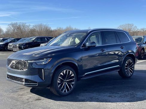 New 2026 Volvo XC90 B5 Ultra image 24