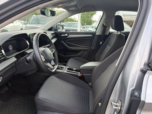 Certified 2025 Volkswagen Jetta S FWD image 10