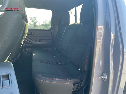 Used 2024 Nissan Frontier Pro-X RWD image 10