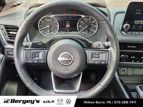 Used 2023 Nissan Rogue SV w/ SV Premium B Package AWD/4WD image 15