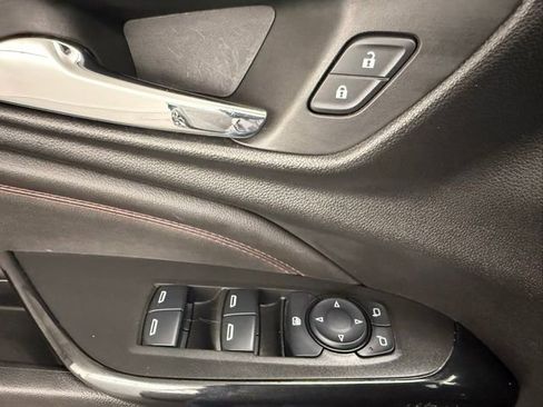 Certified 2025 Chevrolet Trax RS w/ Driver Confidence Package image 30