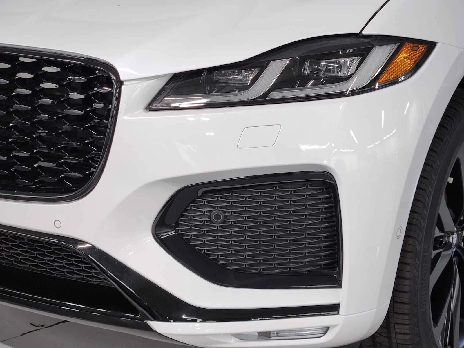 New 2026 Jaguar F-PACE R-Dynamic S AWD/4WD image 12