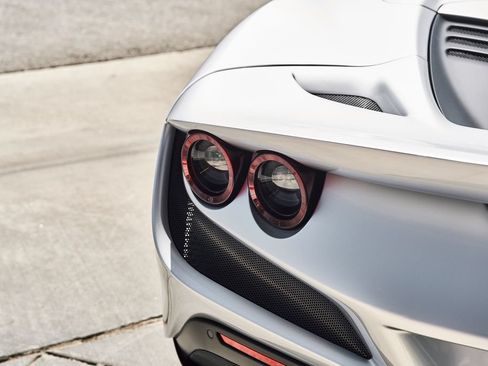 Used 2022 Ferrari F8 Tributo RWD image 17