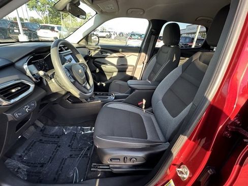 Used 2022 Chevrolet TrailBlazer LT image 8