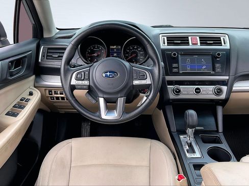 Used 2016 Subaru Legacy 2.5i image 5