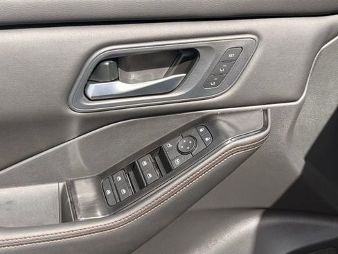 New 2026 Nissan Rogue SV w/ Rock Creek Premium Package AWD/4WD image 12