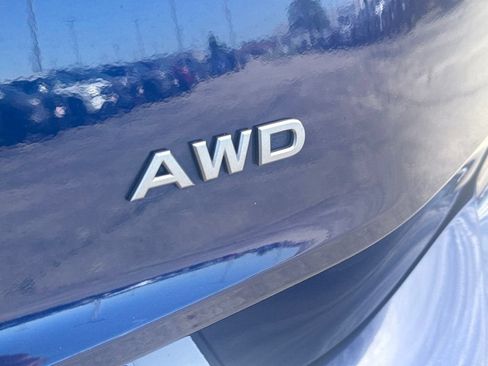 Certified 2025 Nissan Rogue SV w/ SV Premium Package AWD/4WD image 5