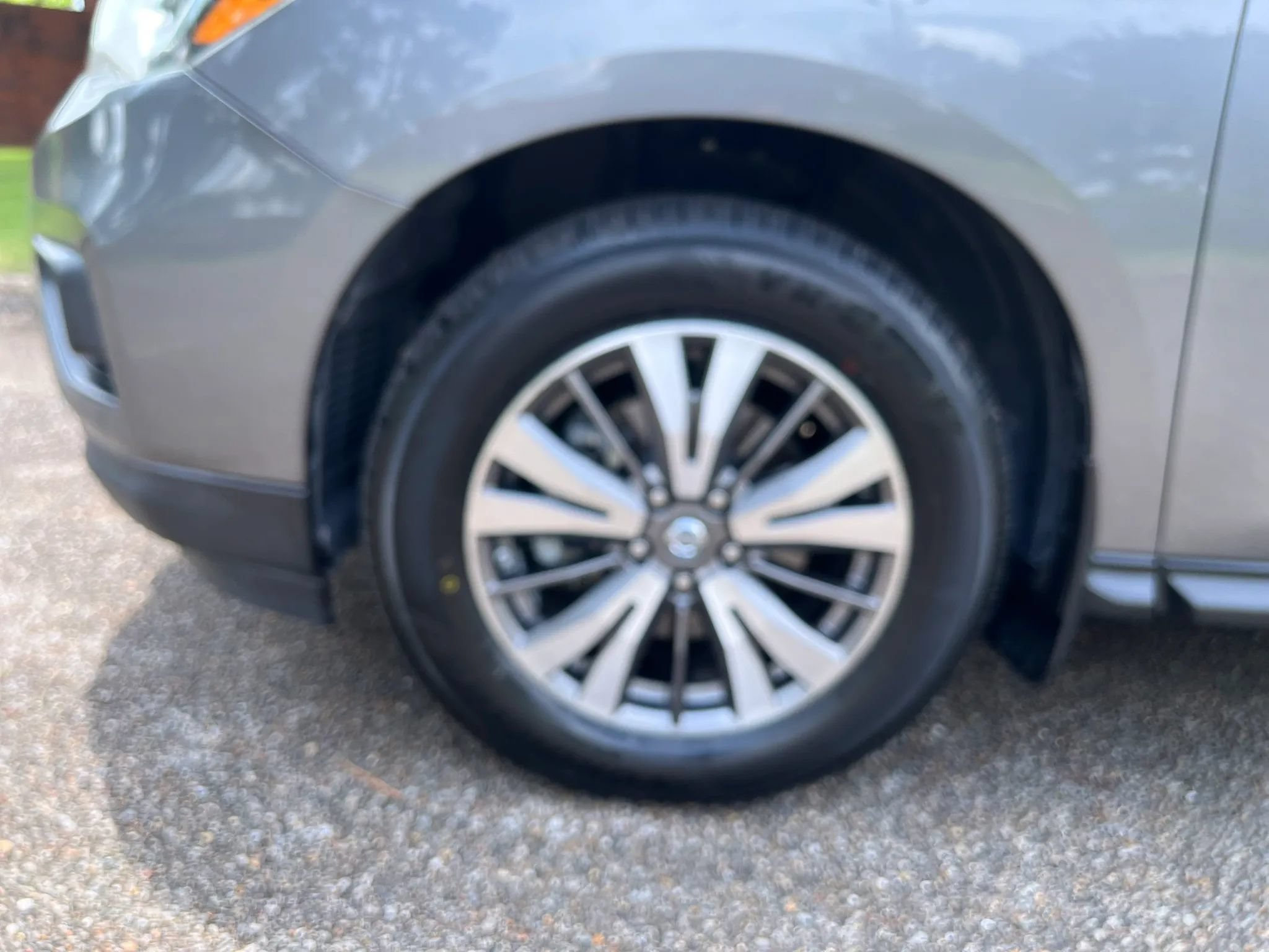 Used 2017 Nissan Pathfinder SL w/ SL Tech Package FWD image 36
