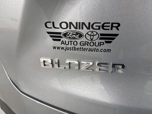 Used 2024 Chevrolet Blazer LT image 11