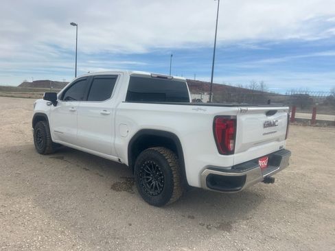 Used 2024 GMC Sierra 1500 SLE AWD/4WD image 21