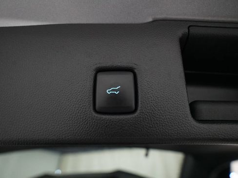 Used 2023 Ford Escape ST-Line w/ Tech Pack #1 AWD/4WD image 15