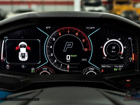 Used 2025 Lamborghini Revuelto AWD/4WD image 21