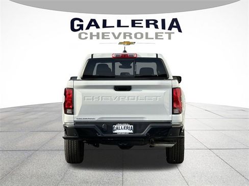 New 2026 Chevrolet Colorado W/T image 7