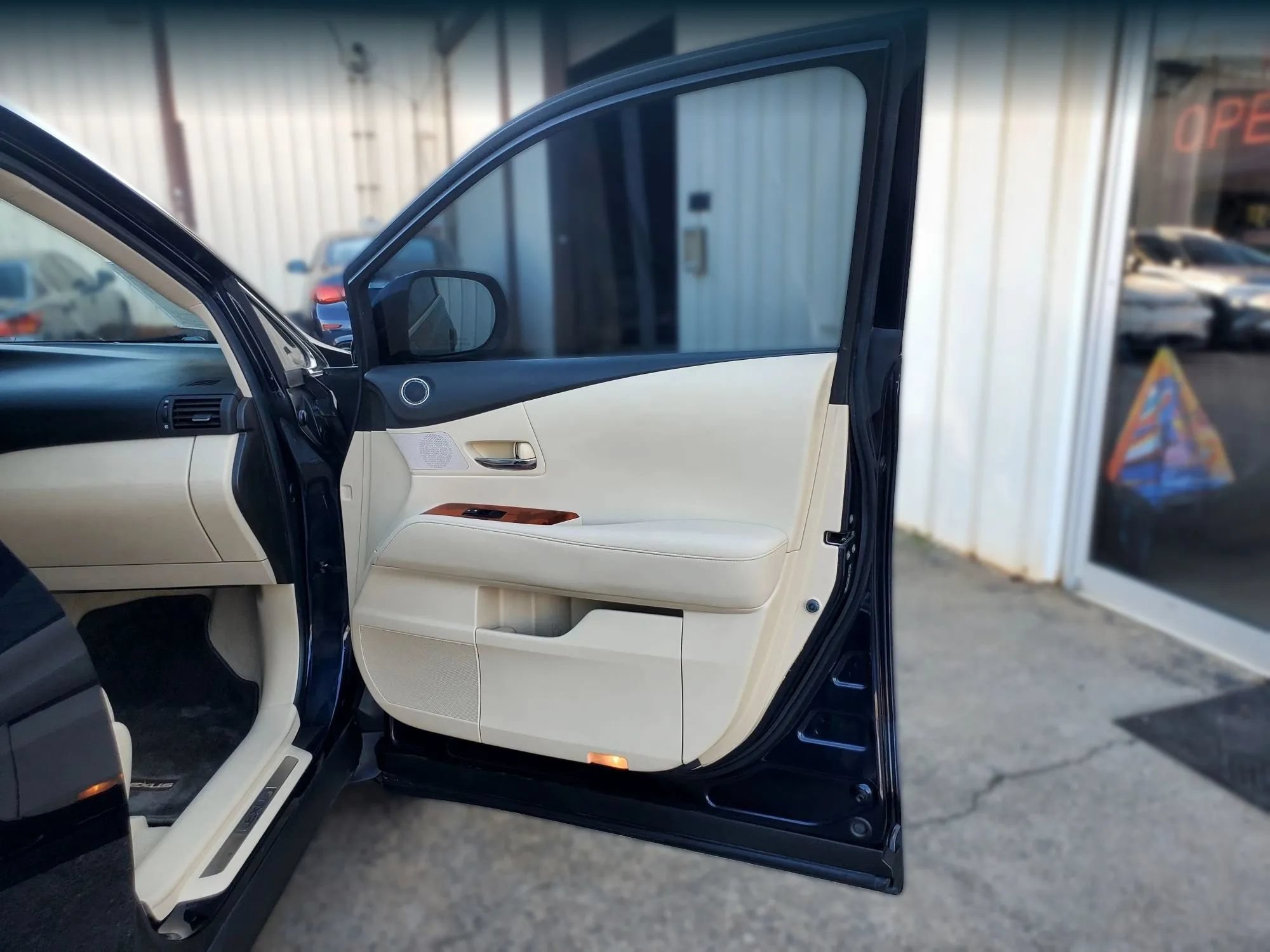 Used 2010 Lexus RX 350 AWD w/ Premium Pkg image 22