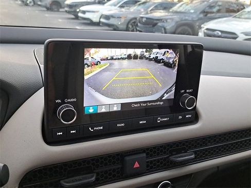 Certified 2023 Honda HR-V LX image 28