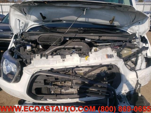 Used 2019 Ford Transit 250 148 Medium Roof RWD image 5