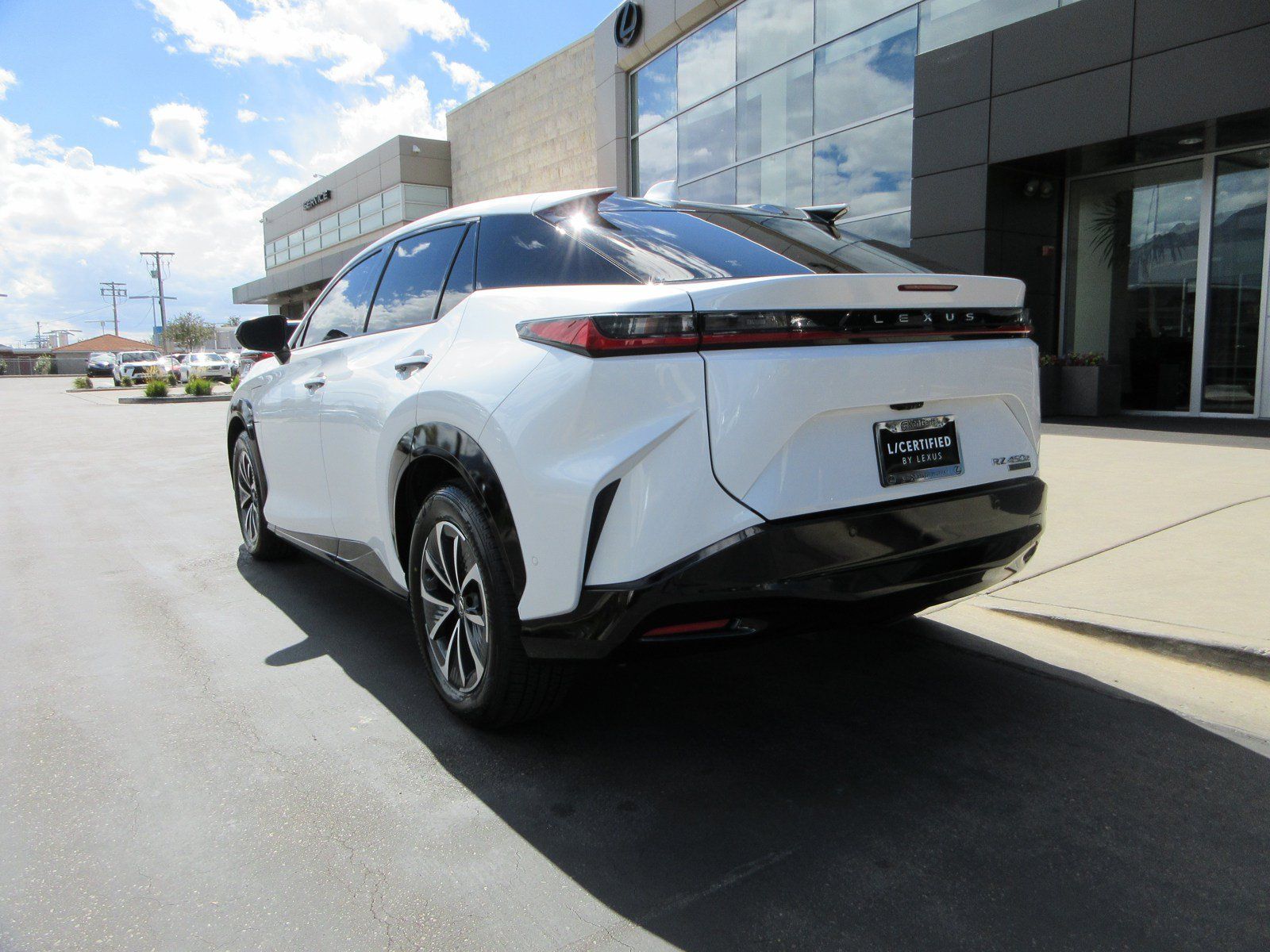 Used 2023 Lexus RZ 450e Premium w/ Technology Package AWD/4WD image 5