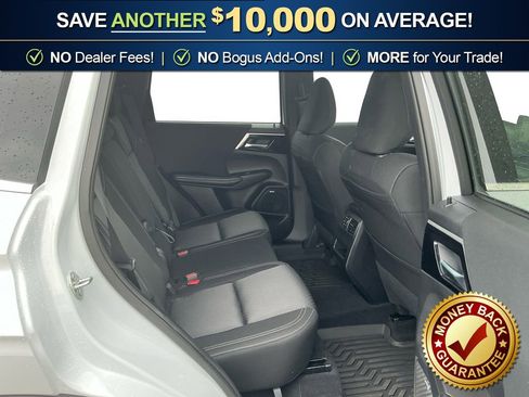 Used 2025 Mitsubishi Outlander ES image 23