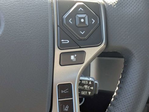 Used 2019 Toyota Tacoma SR5 image 29