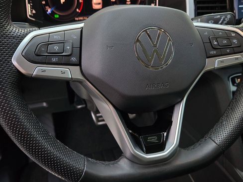 Certified 2023 Volkswagen Atlas SEL R-Line AWD/4WD image 30