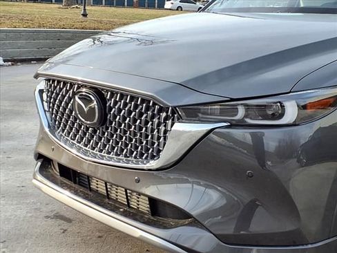 New 2025 MAZDA CX-5 Signature image 19