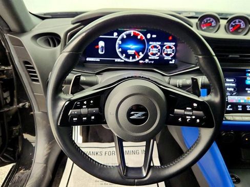 Used 2023 Nissan Z w/ Floor Mat Package (L93) image 13