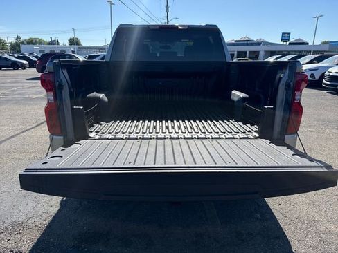 Used 2023 Chevrolet Silverado 1500 LT AWD/4WD image 24