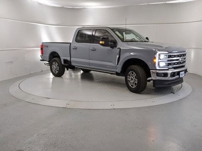 New 2025 Ford F350 Lariat w/ Lariat Ultimate Package