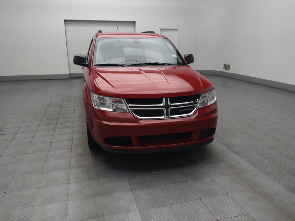 Used 2020 Dodge Journey SE w/ SE Popular Equipment Group FWD image 14