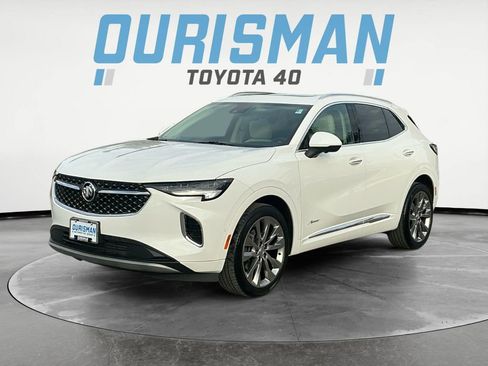 Used 2022 Buick Envision Avenir w/ Technology Package II image 2