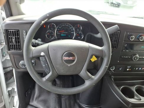 Used 2024 GMC Savana 3500 w/ Power Convenience Package image 8