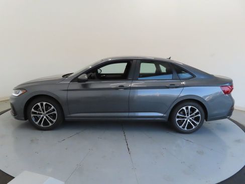 New 2026 Volkswagen Jetta Sport image 8