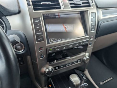 Used 2021 Lexus GX 460 Premium AWD/4WD image 9