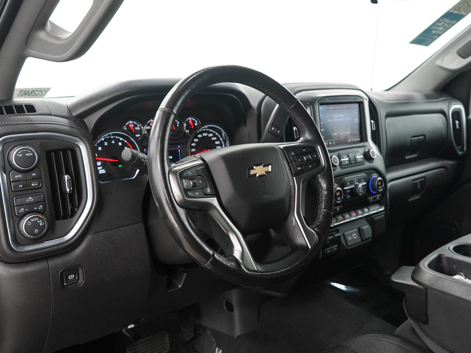 Used 2021 Chevrolet Silverado 1500 LT w/ Work Truck Package AWD/4WD image 25