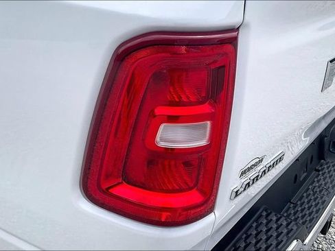 Used 2026 RAM 1500 Laramie AWD/4WD image 28