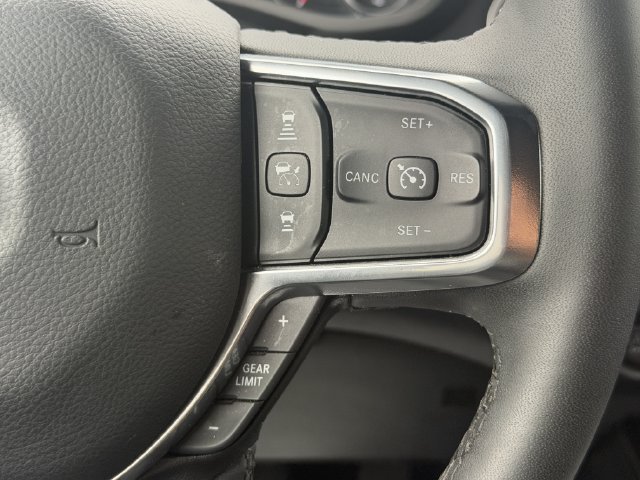 Used 2026 RAM 1500 Laramie AWD/4WD image 29