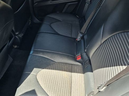 Used 2022 Toyota Camry SE image 13