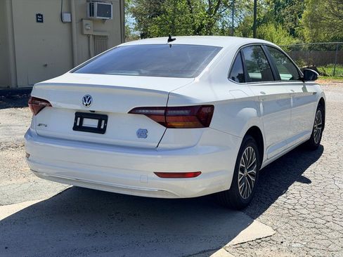 Used 2019 Volkswagen Jetta SEL image 5