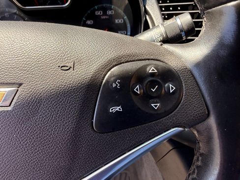 Used 2018 Chevrolet Impala LT w/ LT Convenience Package FWD image 16