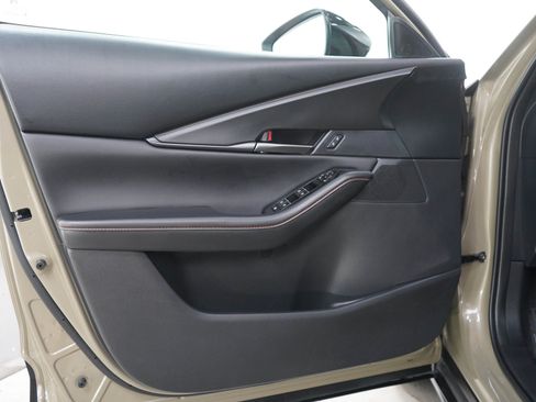 Used 2025 MAZDA CX-30 Carbon AWD/4WD image 19